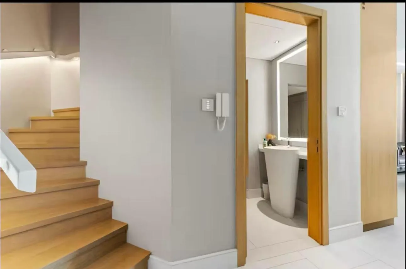 1 Bedroom Duplex In Serviced 5 Stars Residence Dubai Apartment